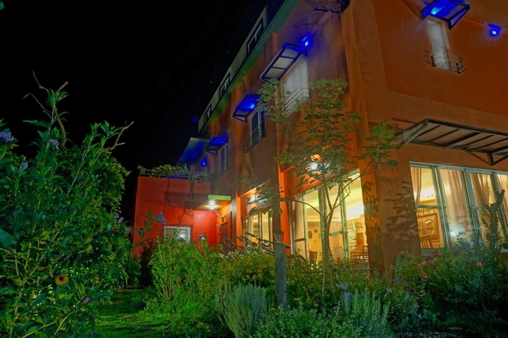 Lung Hill B&B Taitung Exterior photo